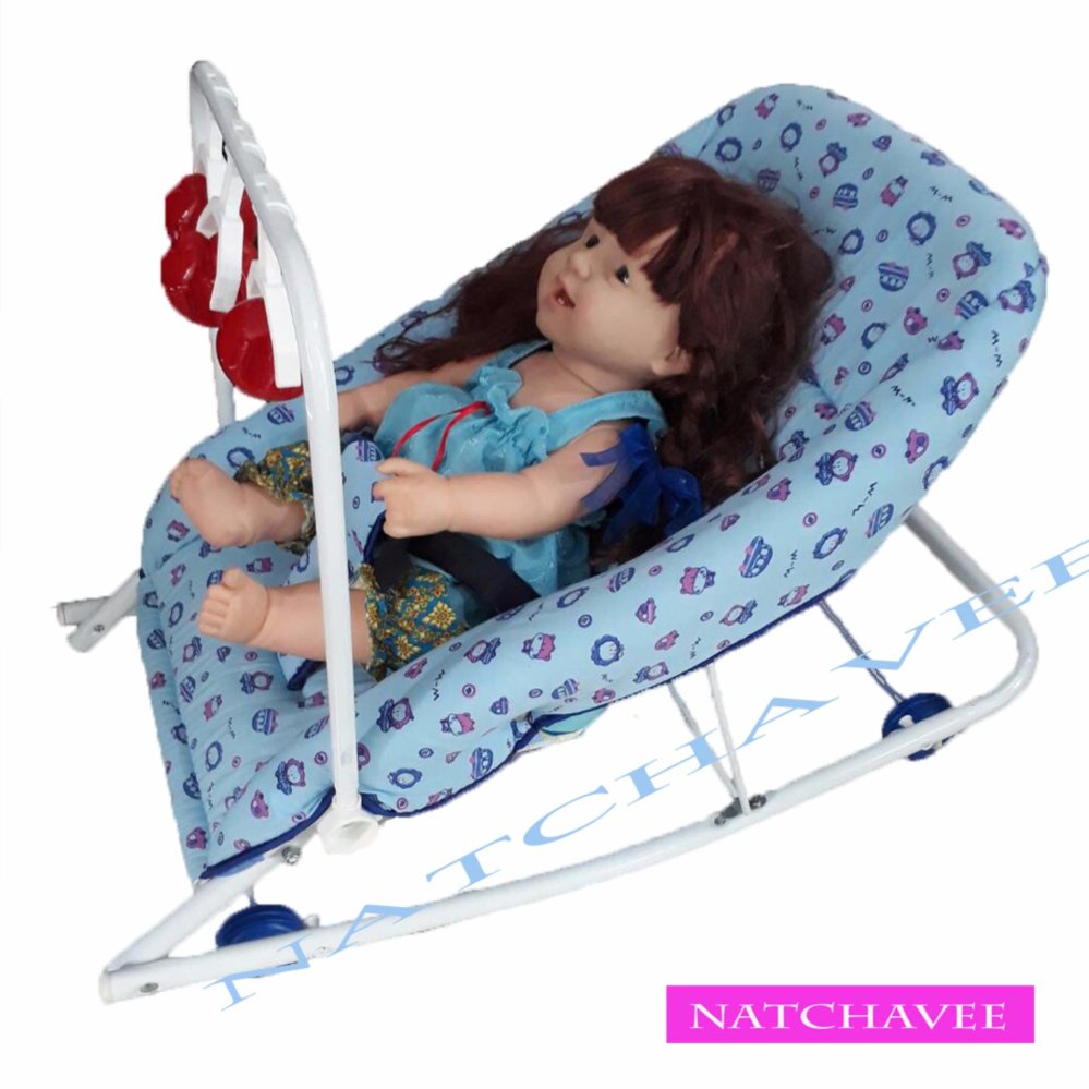 NATCHAVEE เปลโยกเด็กอ่อน สำหรับนอนเล่น หรือนอนป้อนข้าว รุ่น J12 มีของเล่น