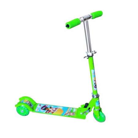 Scooter สกู๊ตเตอร์สามล้อ แบบล้อพลาสติกมีไฟ รุ่น SCT777 (Green)  