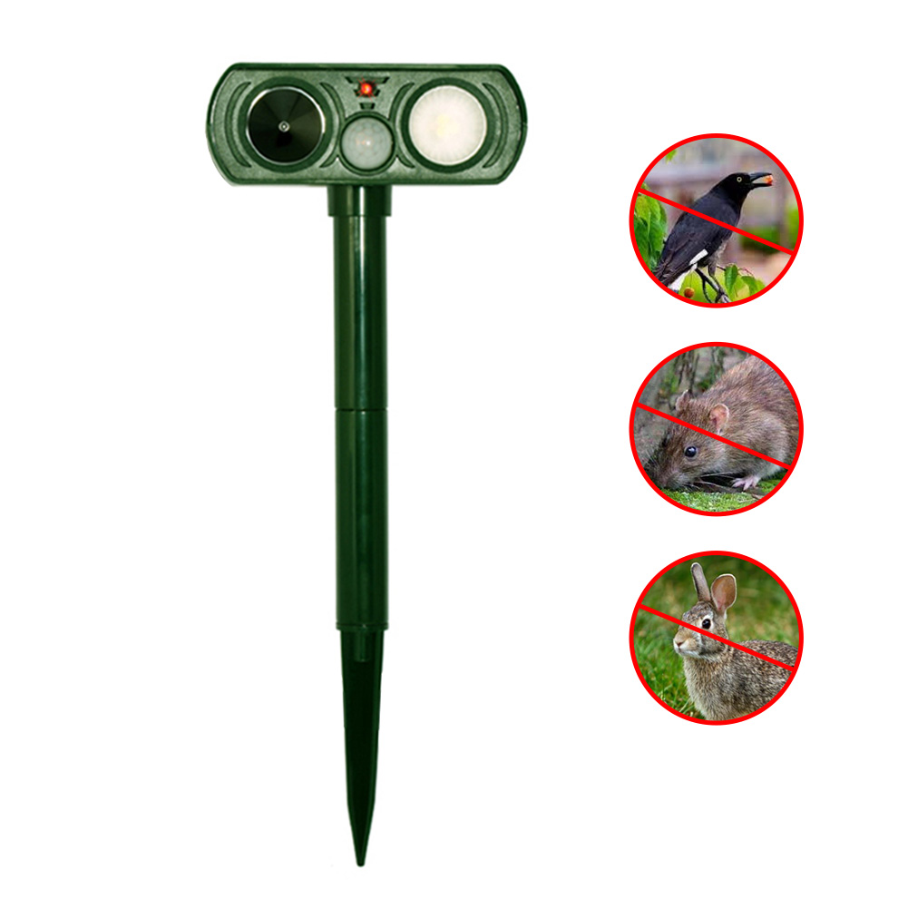 Solar Powered Ultrasonic Repeller Animal Chaser Outdoor Garden