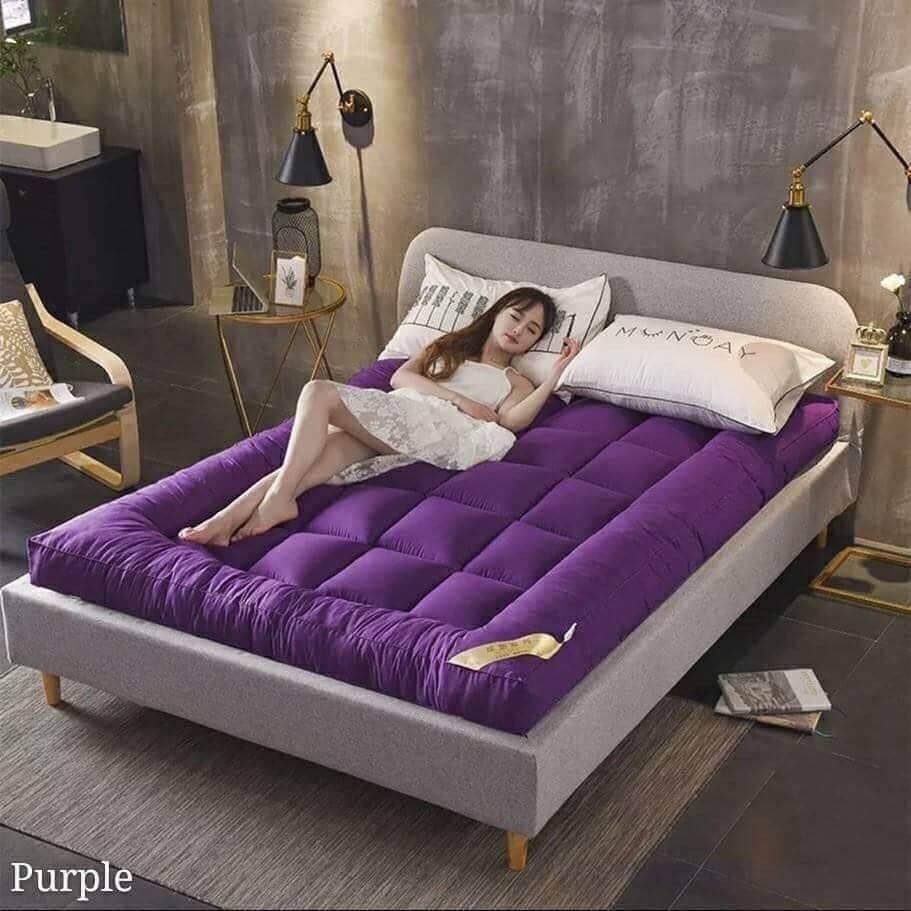 ที่นอนท้อปเปอร์ ขนาด 6 ฟุต เบาะรองที่นอนสำหรับคนปวดหลัง เสริมที่นอน ไม่ร้อน เปลี่ยนที่นอนให้ไม่เป็นแอ่งและยุบย้วย ป้องกันไรฝุ่น
