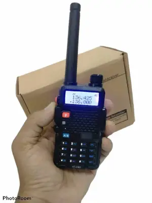 วิทยุสื่อสาร รุ่น V90 สีดำ (136-174MHz)