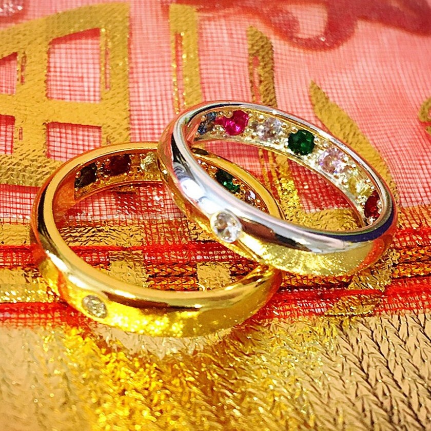 แหวนนพเก้า แหวนคู่ รับ 2 วง (เงินและทอง) แหวนมงคล พูนทรัพย์ แหวนเกลี้ยง นพเก้า แหวนนำโชค แหวนเงิน แหวนทอง แหวนคู่รัก classic ring