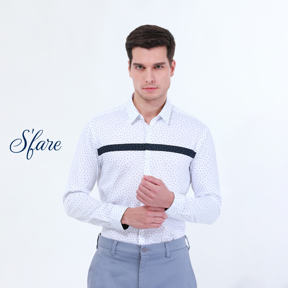 S'fare เสื้อเชิ้ตคอตตอนด็อบบี้พิมพ์ลายดอท (Slim Fit) รุ่น SB 9WTL0132-124 สีขาว