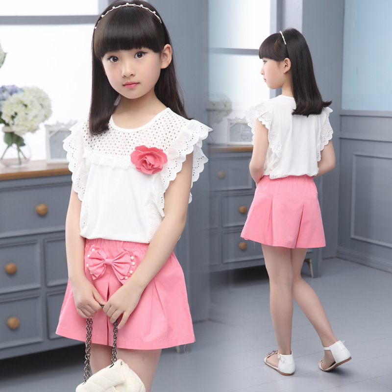 4-12 Years 2022 Summer Girls Clothing Sets Kids Girl Clothes Short Sleeve Ruffles Flower T Shirt Tops+Bow Short Pant 2Pcs  สีวัสดุ สีชมพูอายุขั้นต่ำที่แนะนำ HEIGHT:160CM