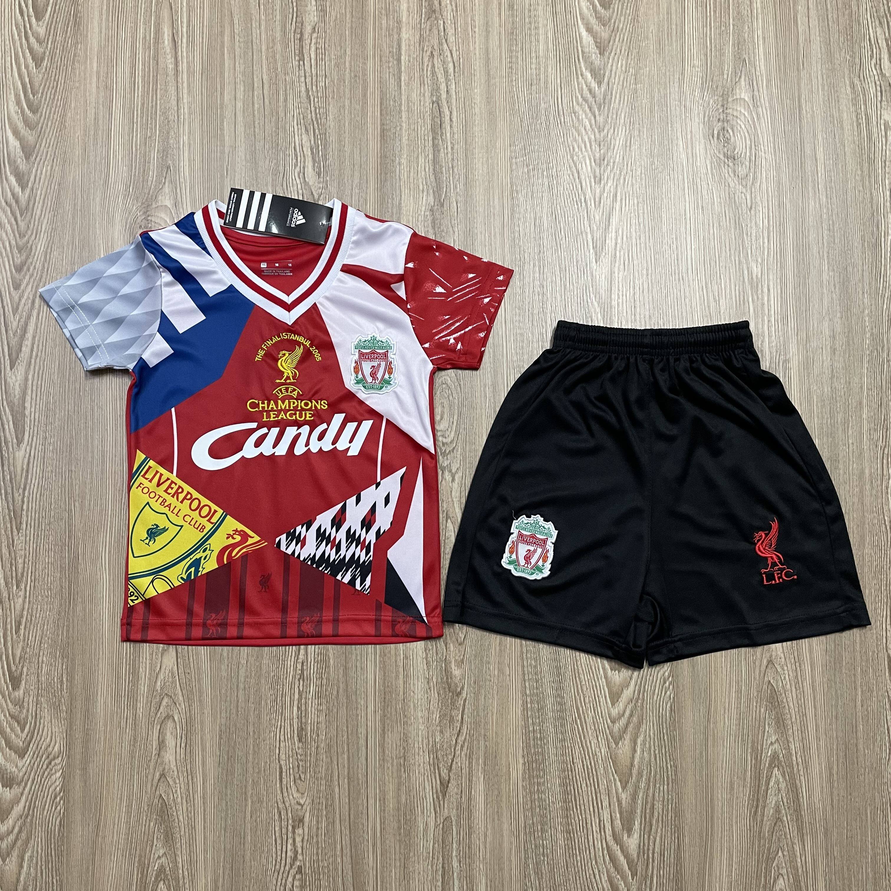 ชุดบอลเด็ก Liverpool ชุดกีฬาเด็กทีม เสื้อทีม ลิเวอร์พูลย้อนยุค ซื้อครั้งเดียวได้ทั้งชุด (เสื้อ+กางเกง) ตัวเดียวในราคาส่ง เกรด-A