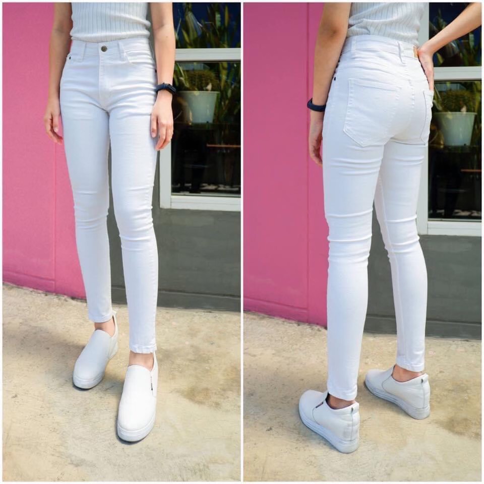 TwiceJeans ยีนส์ทรงเดพ เอวสูง ผ้ายีนส์ยืด สีขาว