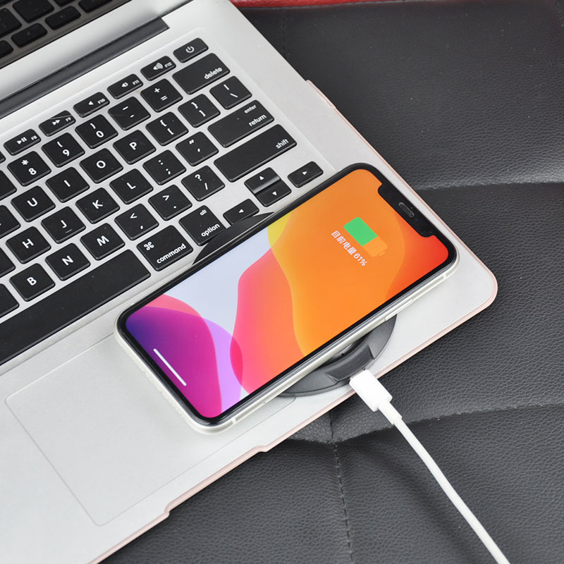 ที่ชาร์จไร้สาย Quick Wireless Charger สำหรับ iPhone 11 Pro/ XS Max/ XR