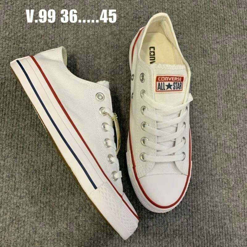 รองเท้าผ้าใบ ฮิตมากๆ ตอนนี้convers all star สีขาว