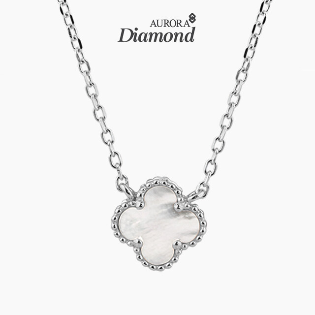 Aurora Diamond สร้อยคอพร้อมจี้ Lucky Collection ตัวเรือนเงินแท้ 92.5%