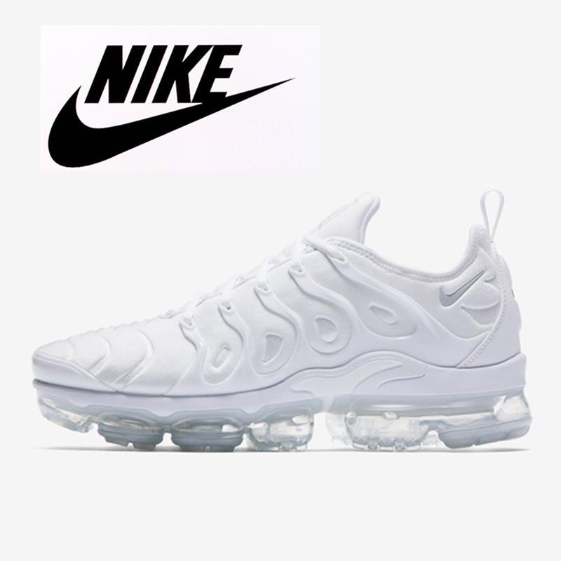 womens white vapormax plus