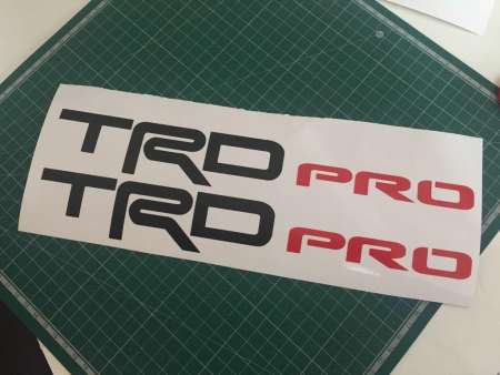 สติ๊กเกอร์TRD Pro สีดำ