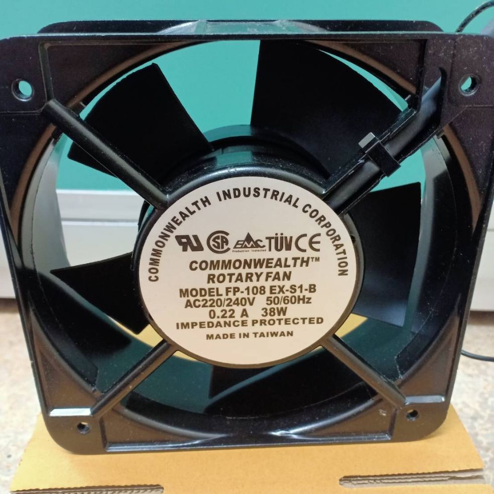 Ventilateur Rotatif Commonwealth 220-240V – 38W, Refroidissement Industriel, Modèle FP-108-EX-S1-B