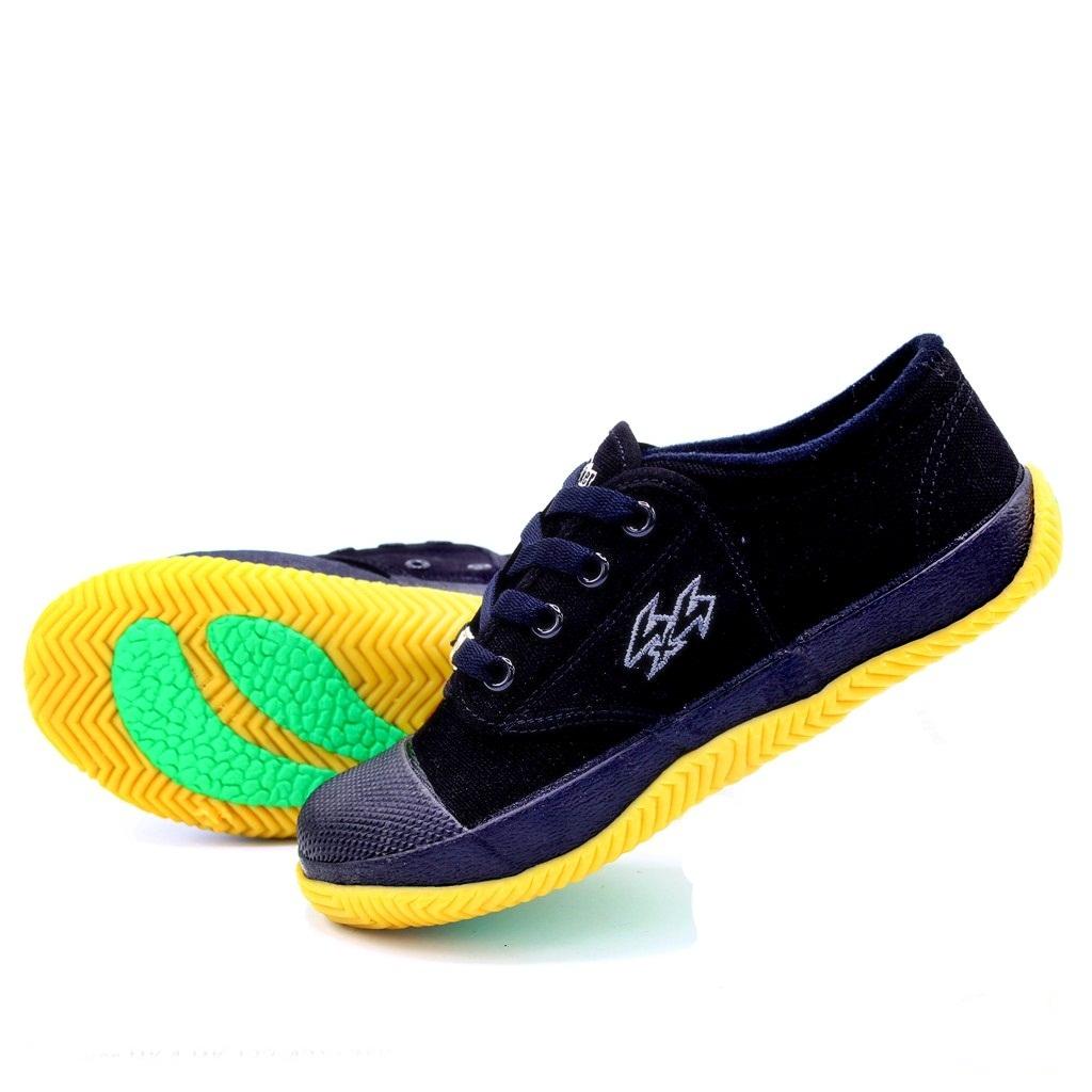 Breaker Futsal สีดำ รองเท้าผ้าใบเบรคเกอร์ฟุตซอล สีดำ (พื้นเหลือง)