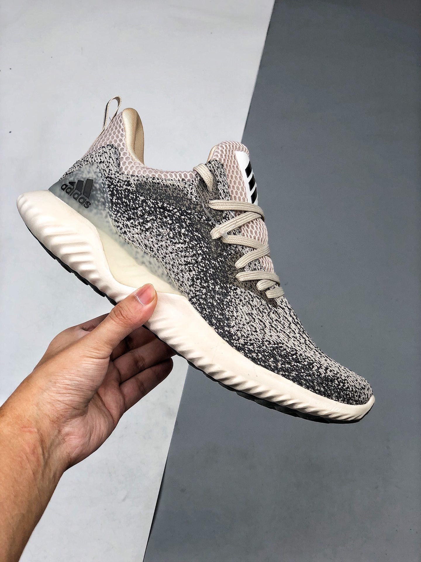 alphabounce reflective hpc ams shoes