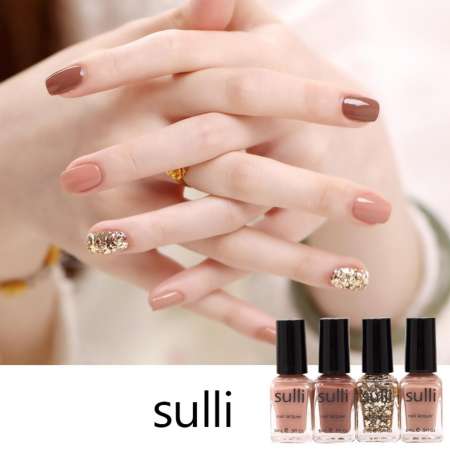 ยาทาเล็บ Set 4 สี  ยาทาเล็บสีสวยคุณภาพดีเซ็ท 4 ขวด #01 