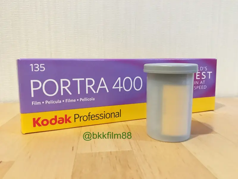ภาพหน้าปกสินค้าฟิล์มสี 1ม้วน Kodak Portra 400 Professional 35mm 36exp 135-36 Color Film ฟิล์ม 135 ฟิล์มถ่ายรูป จากร้าน bkkfilm88 บน Lazada