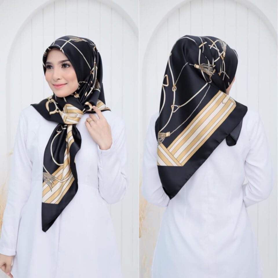 ผ้าคลุมฮิญาบสำหรับสตรีมุสลิม รุ่นLamizzลายแบรนด์ ขนาดหลาสกรู[108cm*108cm]ไม่มีทรง สวยง่ายรวดเร็วทันใจ ผืนละ119บาท ค่าส่ง30บาท💃🏼💃🏼💃🏼?💃🏼