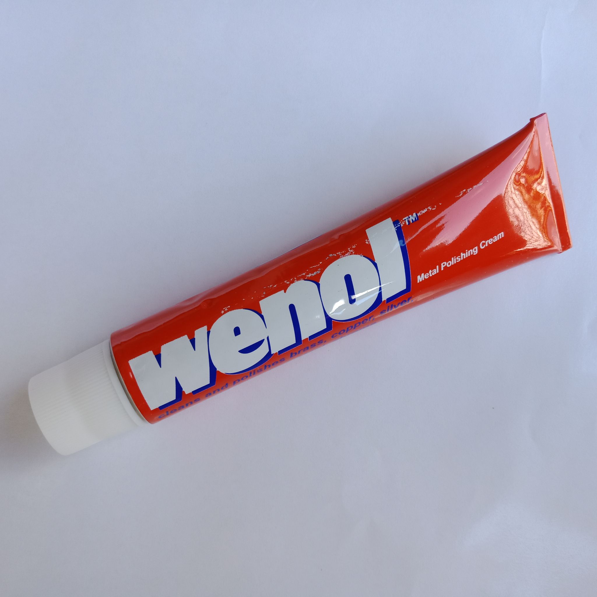 Wenol Metal Polish 1000 ml. by Wenol