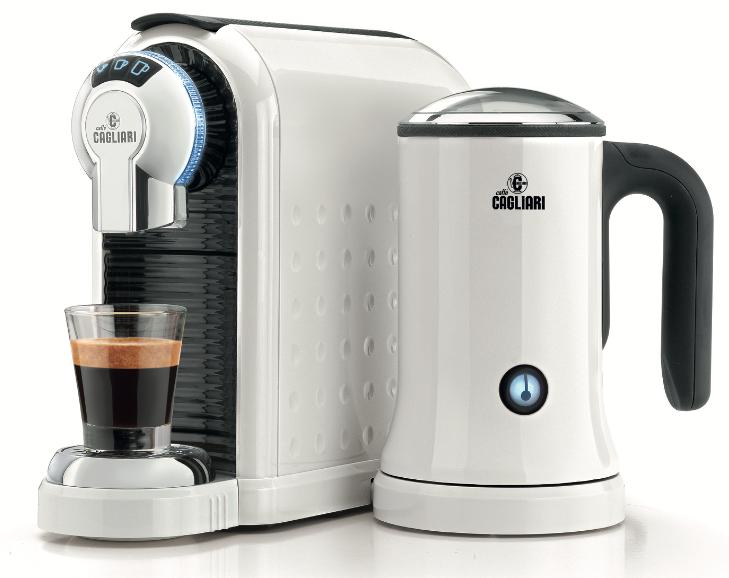 เครื่องทำกาแฟ ยีห้อ Caff? Cagliari สำเร็จรูป ระบบเนสเพรสโซ่ พร้อมเครื่องตีฟองนม  ทำจากประเทศ อิตาลี  (แถมฟรี 600 แค้ปซูล มูลค่า 14400 บาท)