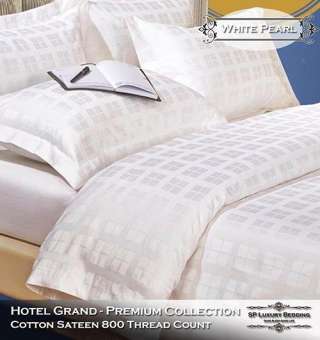 SP Luxury ชุดผ้าปูที่นอนสีขาววินโดว์ 5 ฟุต 3 ชิ้น รุ่น Luxury Collection