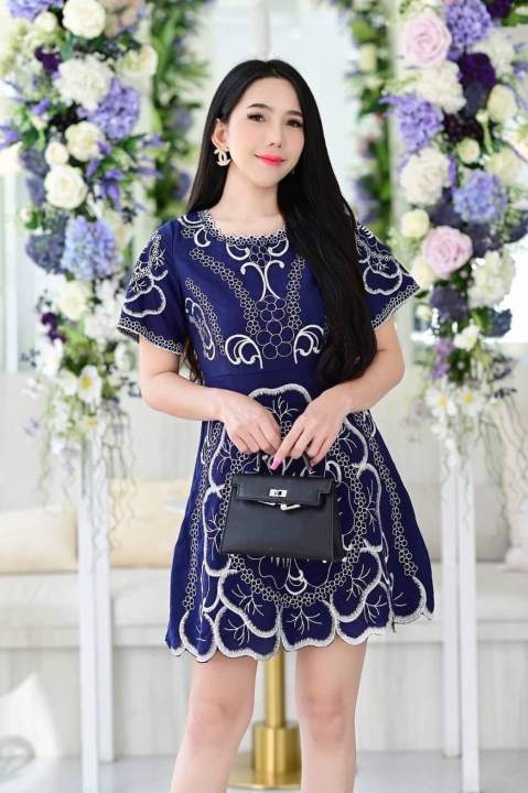 ว๊าวววมากคะ เดรสงานปัก ทรงสวยดีไซส์น่ารักๆ งานสวย ใส่สบายชิวๆๆชิคๆๆใส่ได้ทุกโอกาส ผ้าดีมาก งานสวยตรงปก – No Brand – 3404383076_TH-12587961724 >>> 🇹🇭 Top1Thailand 🛒 >>> lazada.co.th 🇹🇭 🇹🇭 🇹🇭🛒🛍🛒