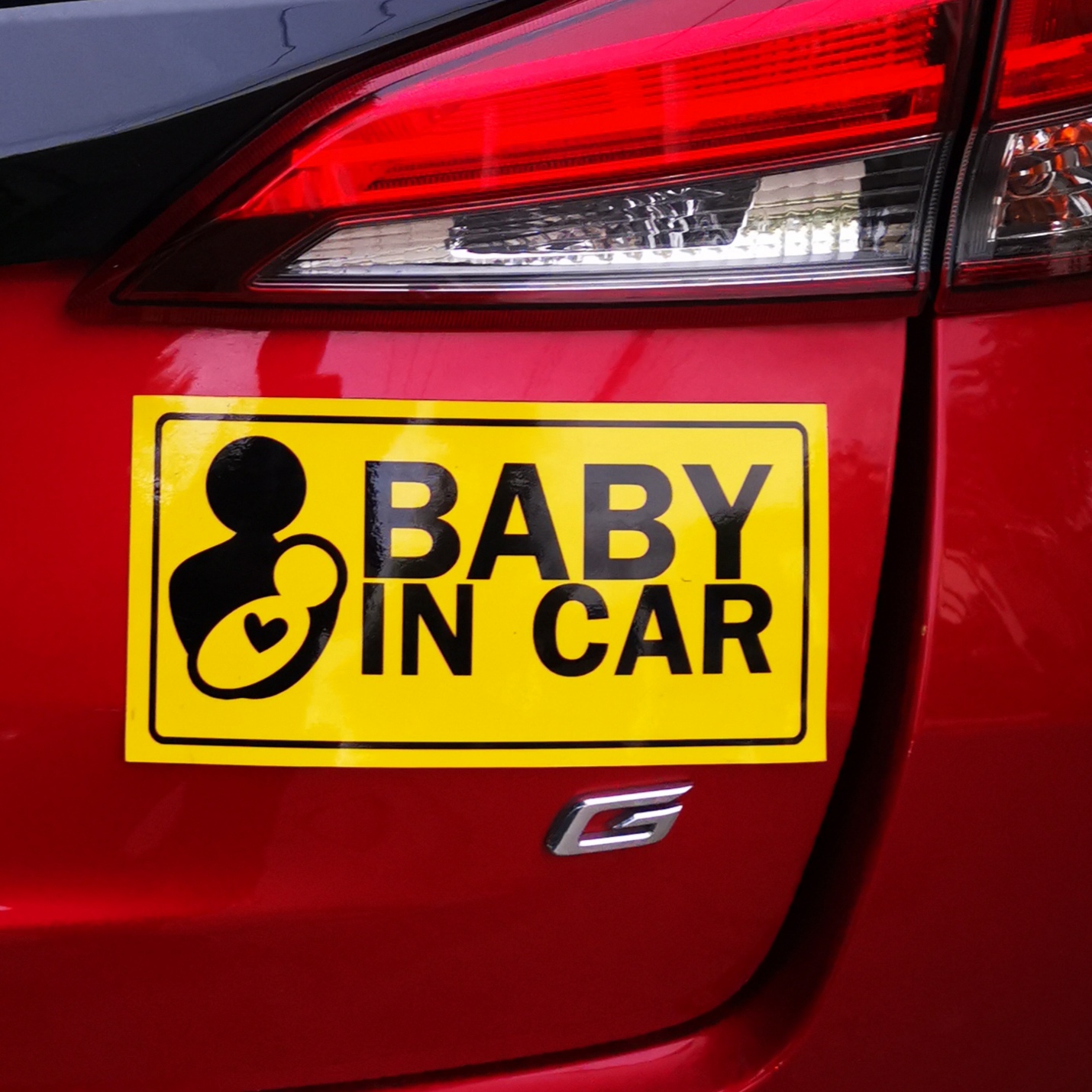 Baby in Car แผ่นแม่เหล็กติดรถยนต์คำว่า Baby in Car