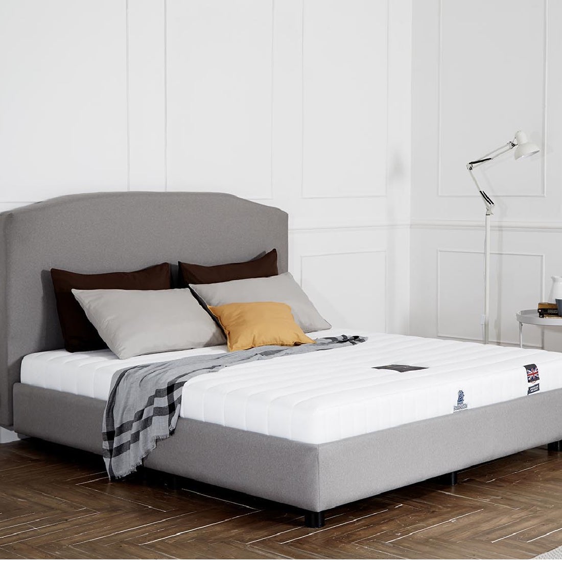 SB Design Square DUNLOPILLO ที่นอน Dunlopillo รุ่น Embrace ขนาด 5 ฟุต