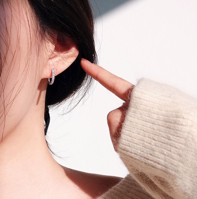 littlegirl gifts-Single Row Diamond Earrings ขนาด10 mm