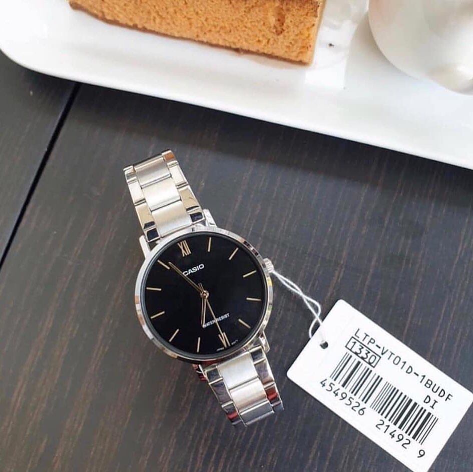 นาฬิกา Casio รุ่น LTP-VT01D-1B นาฬิกาสำหรับผู้หญิืง สายแสตนเลส หน้าปัดสไตล์เรียบหรู - มั่นใจ ของแท้ 100% รับประกัน1 ปีเต็ม (ส่งฟรี เก็บเงินปลายทาง)