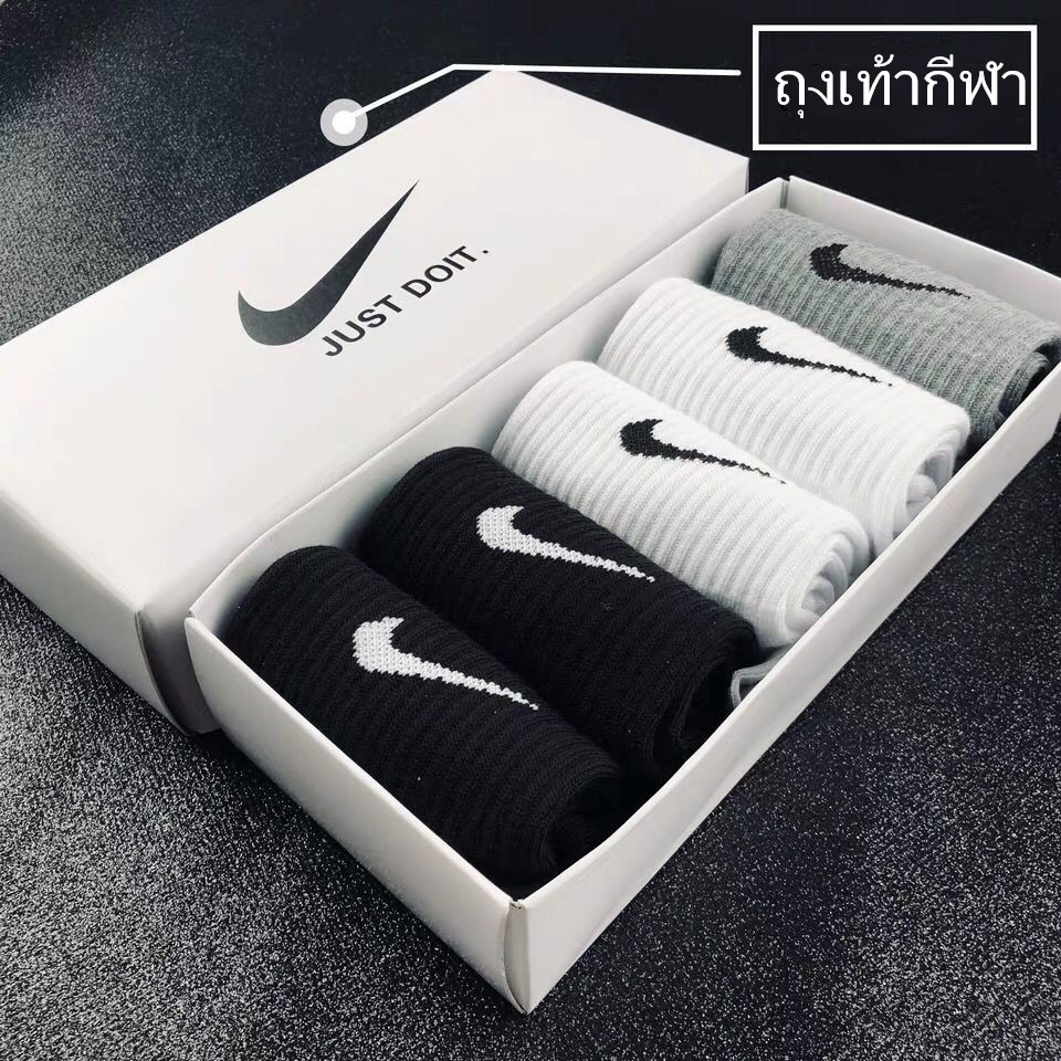 Nike Socks ถุงเท้ากีฬา ถุงเท้าข้อสั้นเนื้อนุ่ม ถุงเท้าทำงาน แบบ ไม่ มีกันลื่น（1กล่องมี 5 คู่）