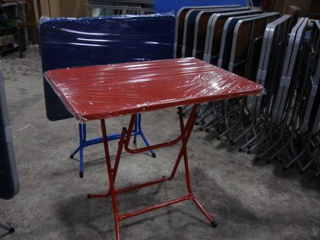 โต๊ะพับ3ฟุตหน้าพลาสติก ขาเป็นเหล็ก ราคาส่ง โรงงานส่งเองใช้นั่งทานข้าว ขายของ อุปกรณ์ตลาดนัด ขนาด60*90*76cm มี2สีให้เลือกสรร สีน้ำเงินและสีแดง