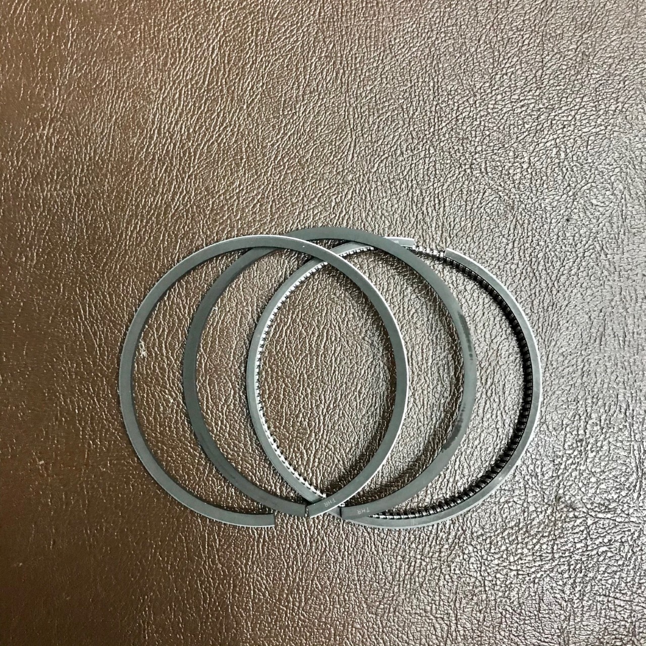 แหวนลูกสูบ คูโบต้า L1802,L2202,2402,3202