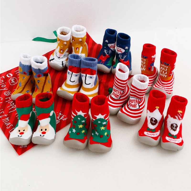Christmas collection พร้อมส่ง !! รองเท้าเด็ก รองเท้าหัดเดินข้อยาว ทรงผุ้มข้อ ผ้าหนา ซานตาครอส ต้นคริสมาสต์ A4