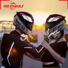 ภาพขนาดย่อของภาพหน้าปกสินค้าหมวกกันน็อครถจักรยานยนต์ helmet motorcycle helmet rally male personality fresh locomotive road safety helmet full helmet style four season จากร้าน MOTOWOLF บน Lazada ภาพที่ 3