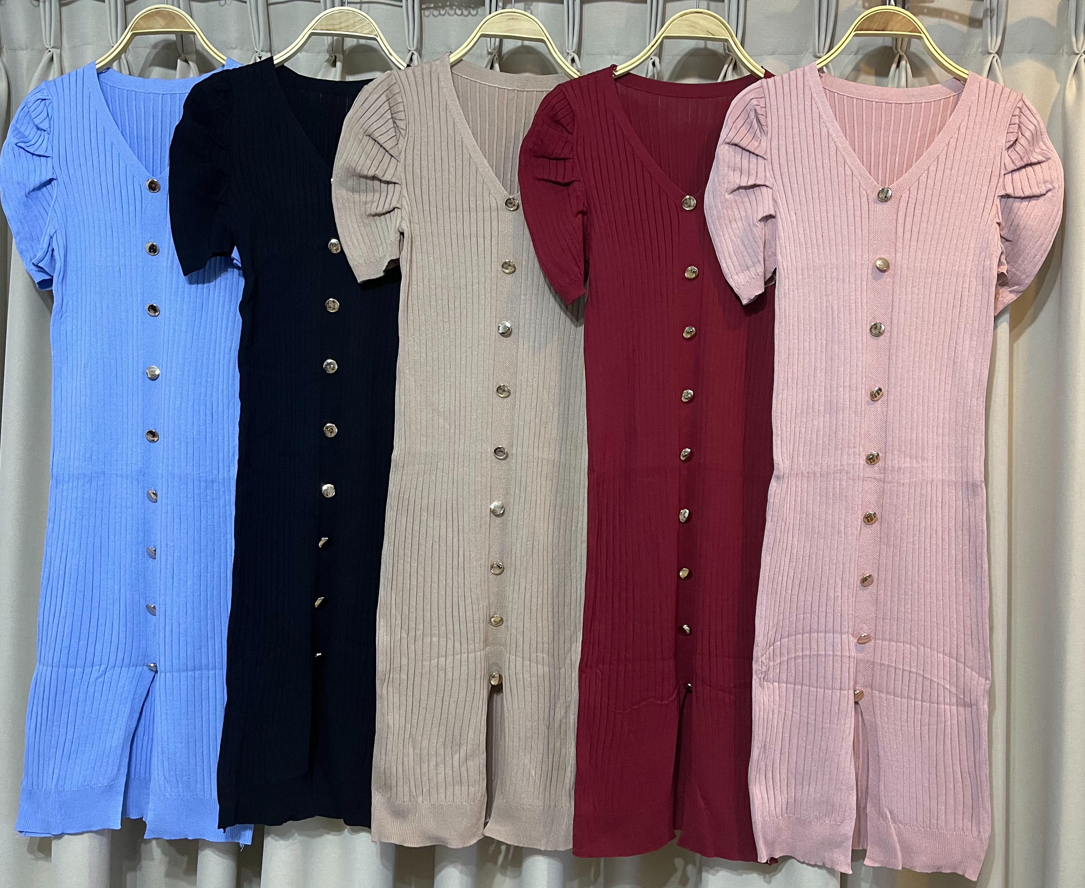 เดรสไหมพรม คอวี ผ่าหน้า แต่งกระดุม - kk-07fashion - ThaiPick