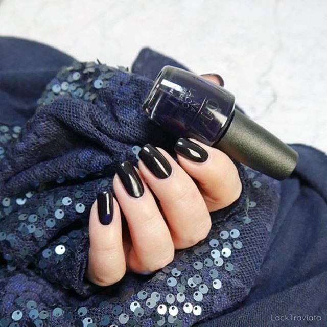 พร้อมส่ง OPI Holidazed Over You (HR J04) สีน้ำเงินเข้มปั้ดๆ แท้