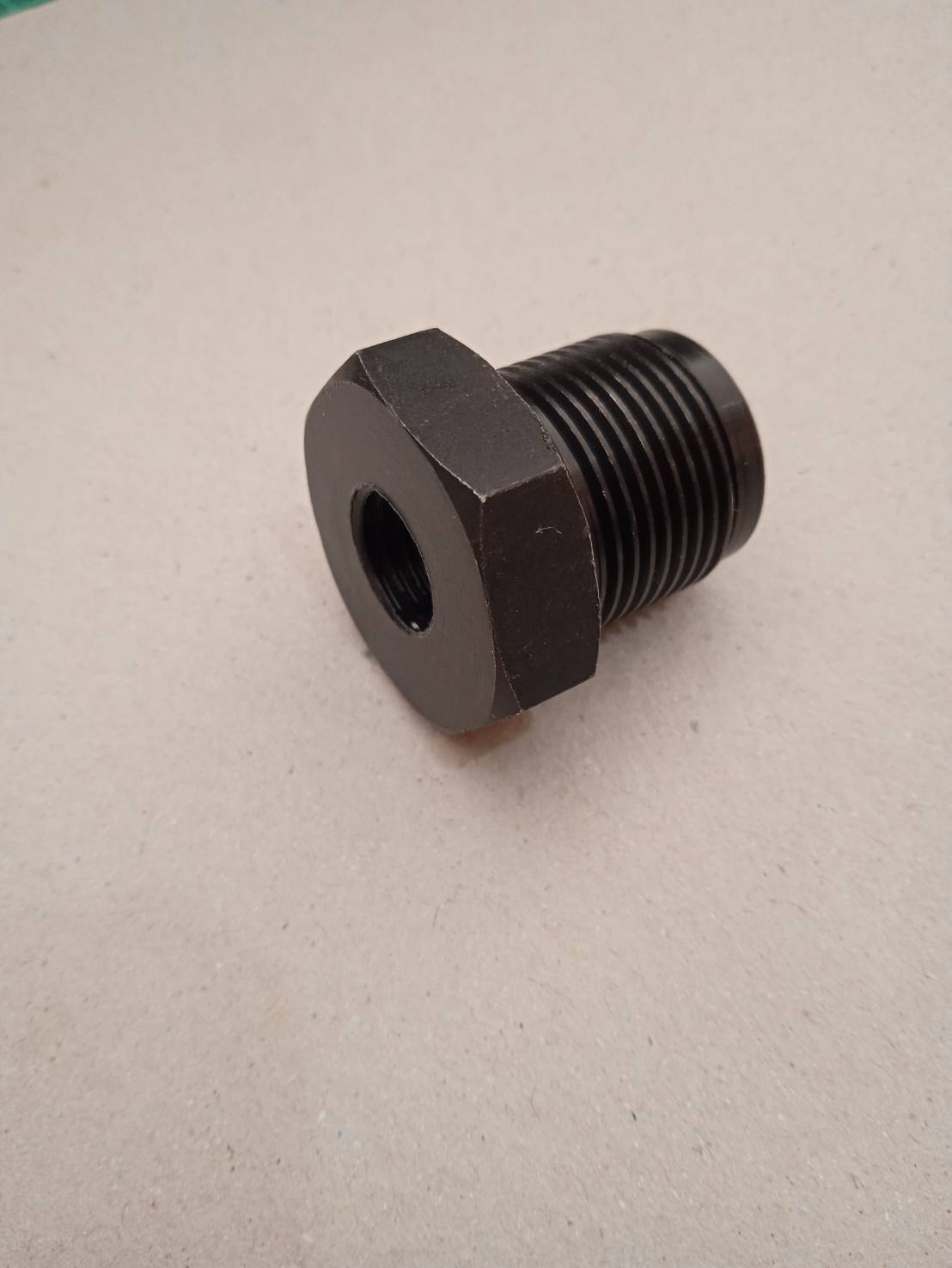 ข้อต่อเซ็นเซอร์รางหัวฉีด ISUZU D-MAX (สำหรับเซ็นเซอร์ท้ายรางหัวฉีด DMAX เกลียวเล็ก ปี2008-ON) สำหรับรางใหญ่ แปลงไปเล็ก