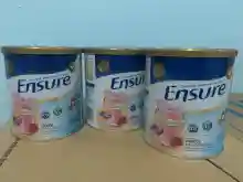 ภาพขนาดย่อของภาพหน้าปกสินค้าEnsure เอนชัวร์ อาหารสูตรครบถ้วน 400 g. สตรอเบอรี่ (พร้อมส่ง) Exp. 12/09/2023 จากร้าน T&M Home Milk บน Lazada ภาพที่ 2