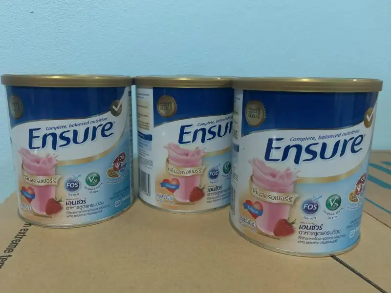 ภาพสินค้าEnsure เอนชัวร์ อาหารสูตรครบถ้วน 400 g. สตรอเบอรี่ (พร้อมส่ง) Exp. 12/09/2023 จากร้าน T&M Home Milk บน Lazada ภาพที่ 2