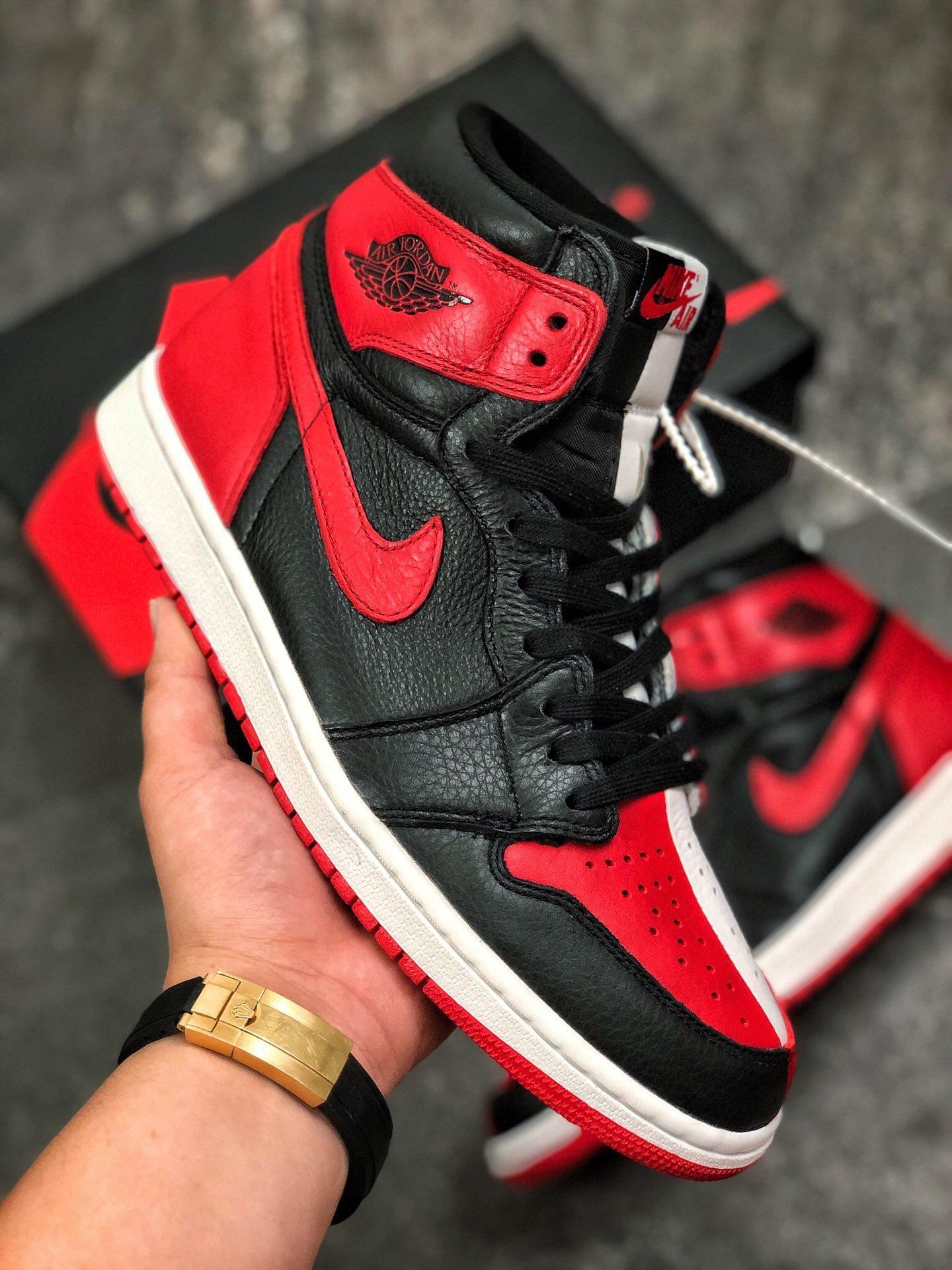 aj1 basketball shoes