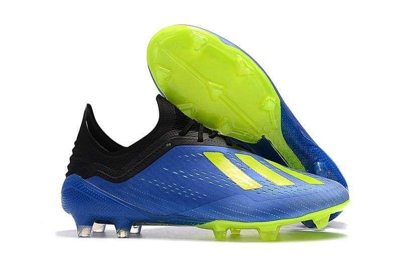 รองเท้าฟุตบอล สตั๊ด Adidas X 18