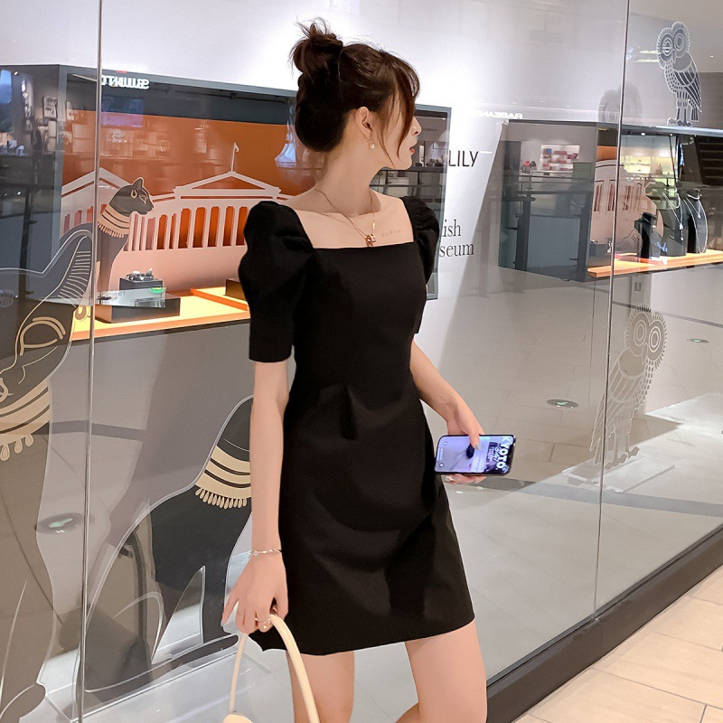 IELGY dress 2022 summer new temperament slim slim square collar