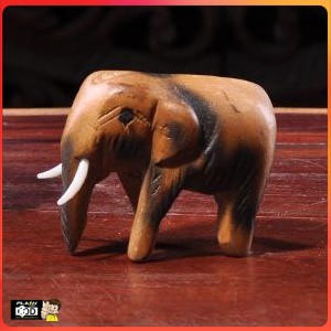 งานแกะสลัก ส่งฟรี ? ช้างการ์ตูนของการตกแต่ง ช้างน้อย เสริมฮวงจุ้ยร่ำรวย ช้างมงคลแกะสลัก สีไม้ ช้างน้อย วางไว้บนโต๊ะ แกะสลักไม้ ✨ มีเก็บปลายทาง
