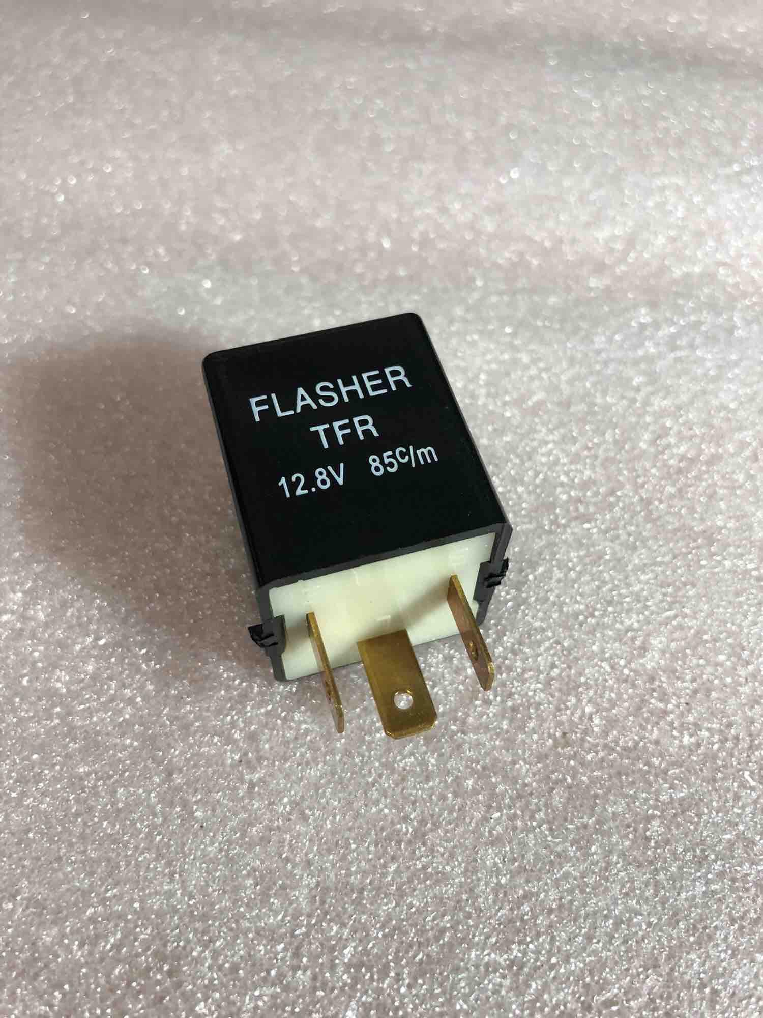 Flasher (แฟลชเชอร์ / รีเลย์) ไฟเลี้ยว Isuzu TFR