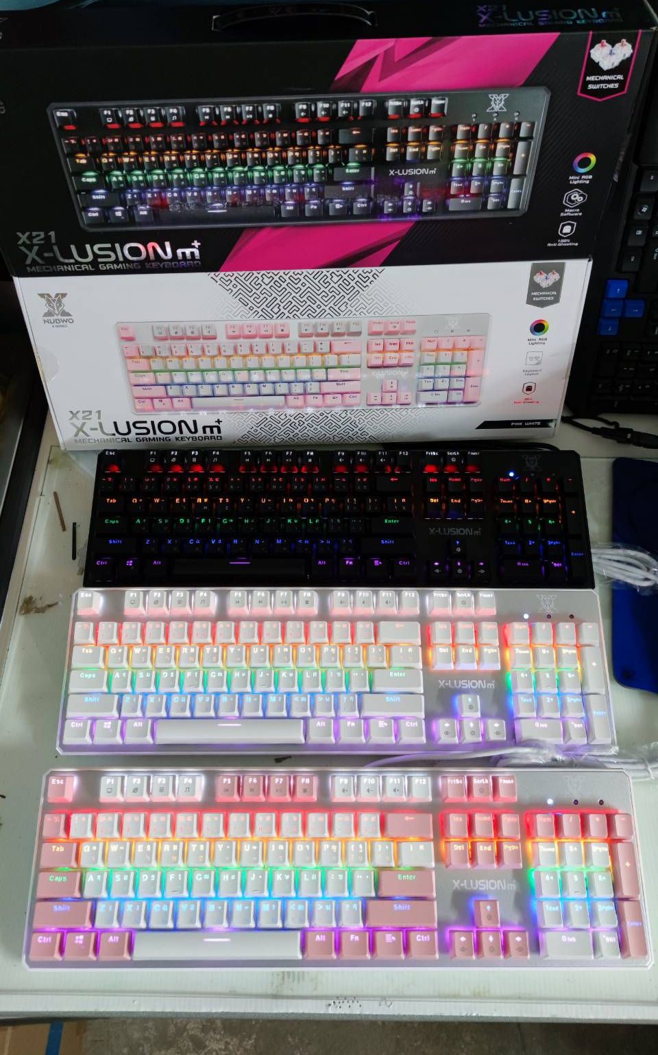 NUBWO X21 X-LUSION M+ Mechanical BLUESWITCH Gaming Keyboard Marco (คีย์บอร์ดแมคคานิคอล ปุ่มโอเทมุออพติคอลสวิตช์) มีสีดำล้วน/เทาขาว/ขาวชมพู 3สี