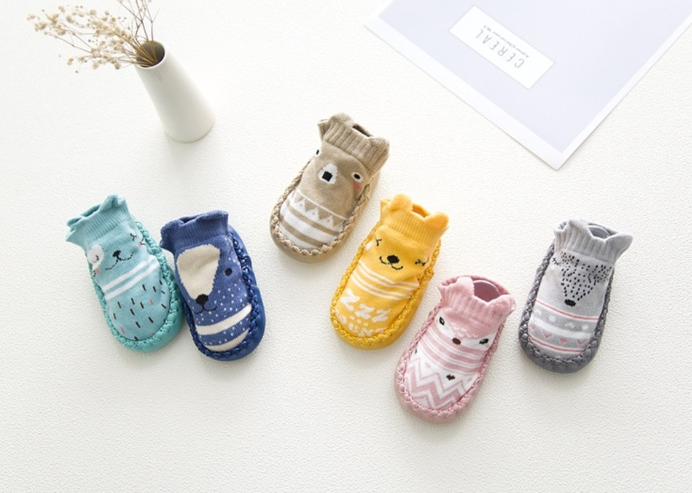 0-12m รองเท้าหัดเดิน มีปุ่มกันลื่น รองเท้าเด็ก  รองเท้าเด็กอ่อน ผ้านุ่ม รองเท้าเด็กแรกเกิด ถุงเท้าเด็กCartoon Toddler Shoes First Walkers Soft Infant Shoes