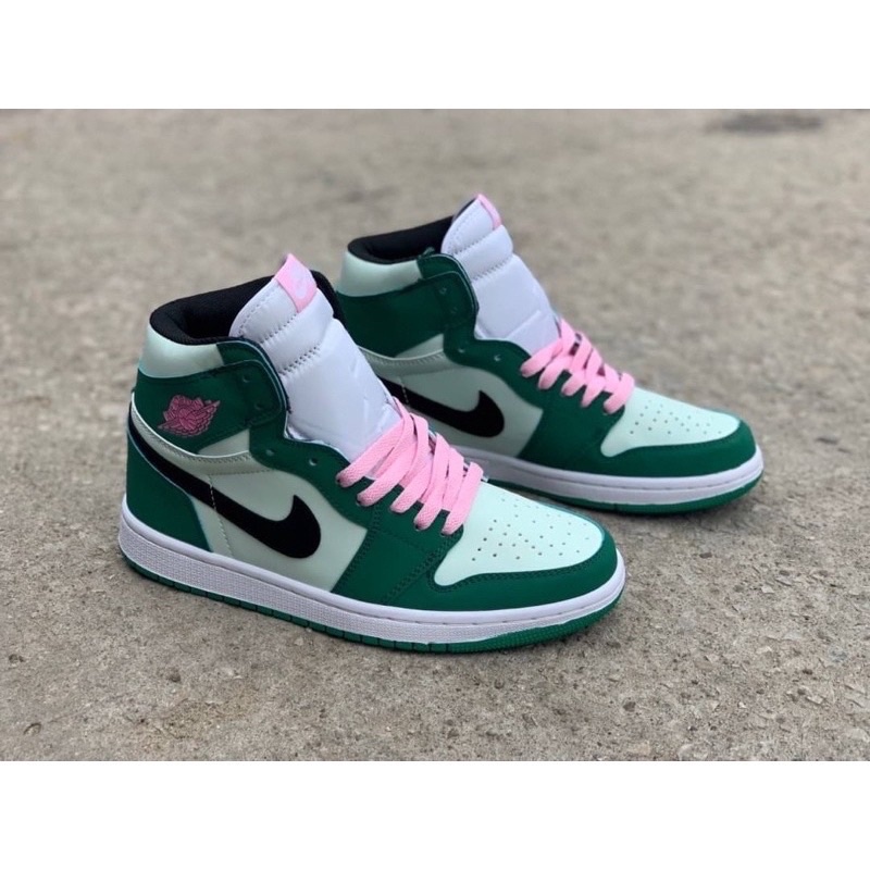 nike air jordan mid pink