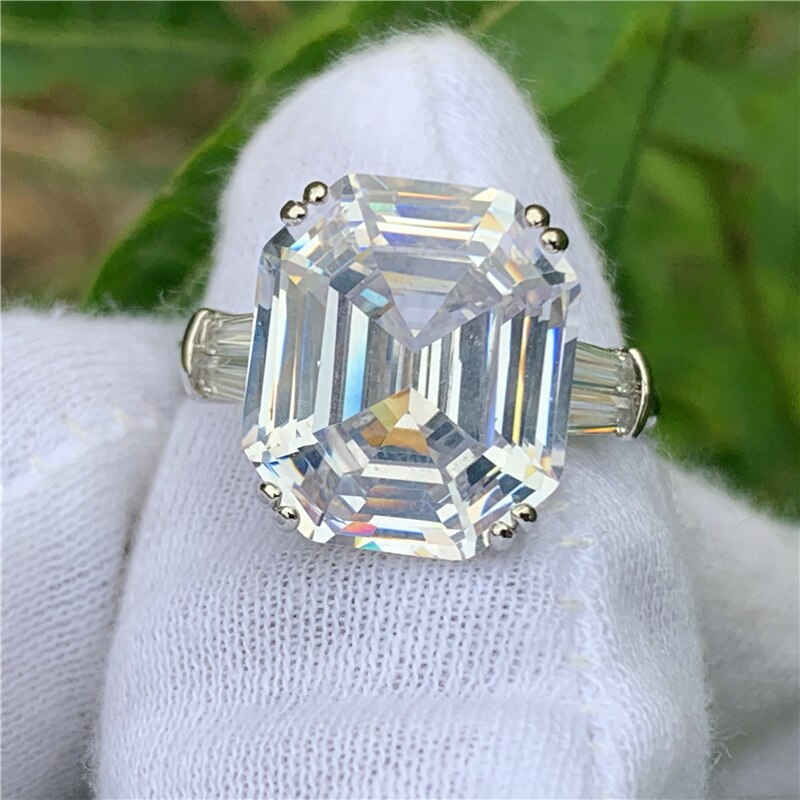 Uenjoyment Luxury Promise Ring Emerld cut 8ct AAAAA cz 925 Sterling