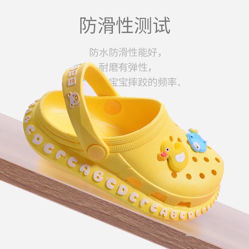 รองเท้าแตะเด็ก พร้อมส่ง 🎈รองเท้าเด็ก  รรองเท้าแตะเด็กผู้หญิง อายุ 1-6 ปี ป้องกันการลื่น พื้นนุ่ม