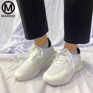 ภาพหน้าปกสินค้าMarino รองเท้า รองเท้าหุ้มส้น รองเท้าผ้าใบ รองเท้าผ้าใบแฟชั่น รองเท้าผ้าใบ รองเท้าผ้าใบผู้หญิง No.A057 ที่เกี่ยวข้อง